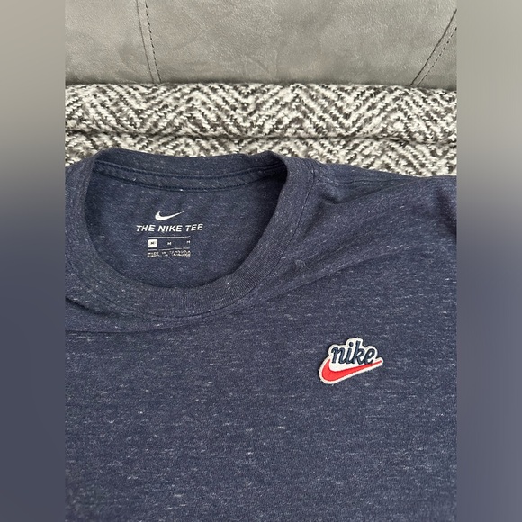 Nike Short Sleeve Shirt Size:M - Picture 4 of 7